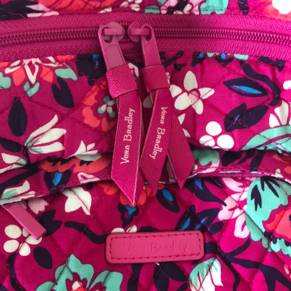 Vera Bradley Bloom Berry XL LARGE Backpack NWT - Picture 2 of 8